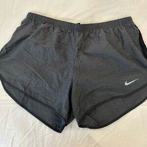 NIKE Women’s Dri-FIT Tempo Brief-Lined Running Shorts